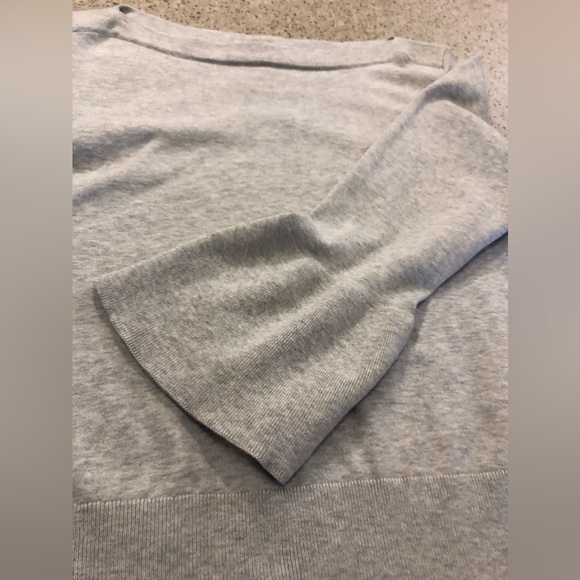 Ann Taylor Silk Cotton Blend Boatneck Pullover Top Bell Sleeve Size S Light Grey - Picture 6 of 10